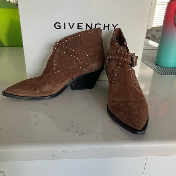Givenchy brown suede ankle bootie - Picture 2 of 5